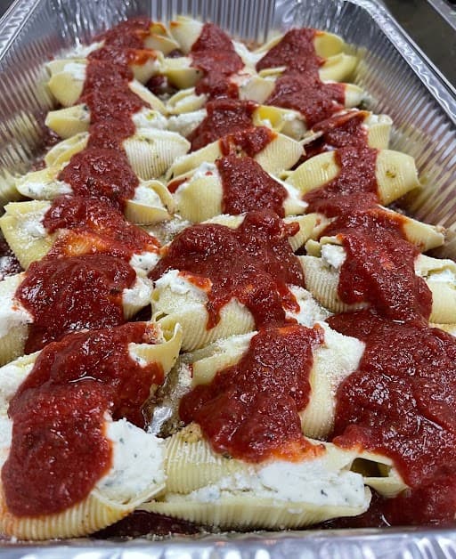 Stuffed shells catering tray