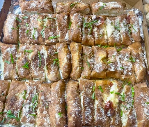 Garlic bread catering tray